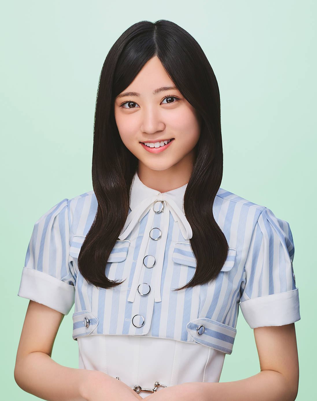 川端晃菜